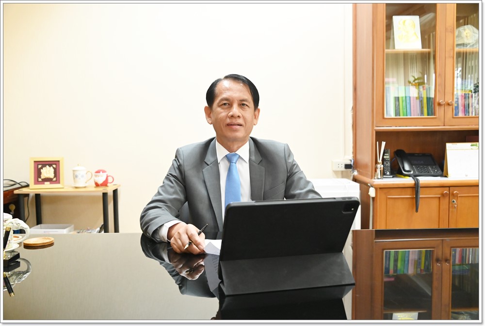 ﻿กรมบังคับคดี จัดโครงการฝึกอบรมหลักสูตรปฐมนิเทศบุคลากรกรมบังคับคดี ประจำปีงบประมาณ พ.ศ. 2568 รุ่นที่ 1 (ในรูปแบบออนไลน์)